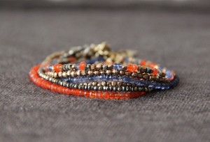 Assortiment bracelets laiton brut et perles de cornaline, pyrite, iolite - Collection Été Indien - Myo jewel- créatrice de bijoux fins- Nantes
